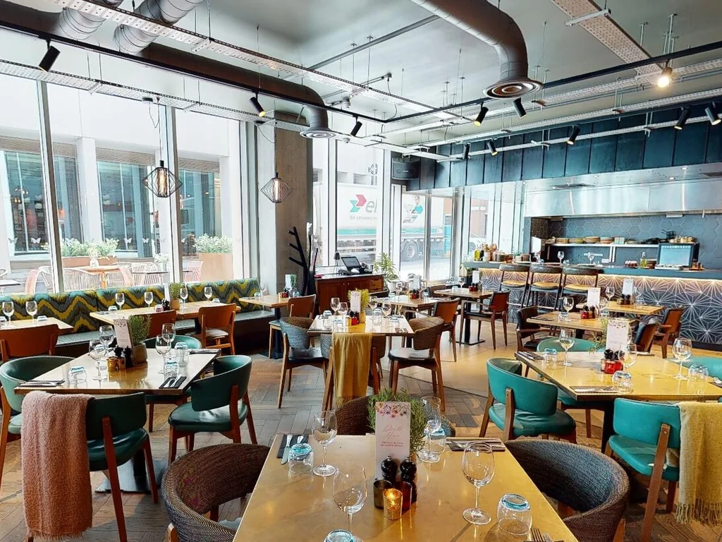 Restaurant Area